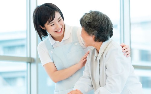 飛翔園 貝塚の常勤(夜勤あり)・サービス提供責任者・訪問看護・リハ求人イメージ