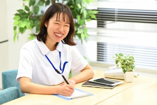 株式会社孝生社大阪老人介護